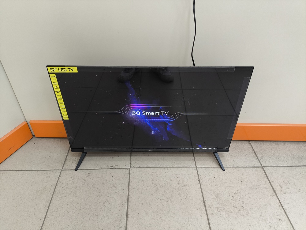 LED Телевизор BQ 32FS01B
