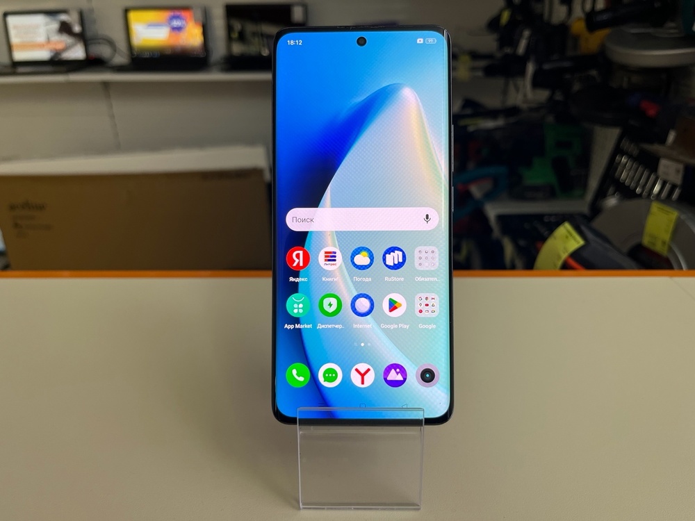 Смартфон Realme 10 Pro+ 8/128