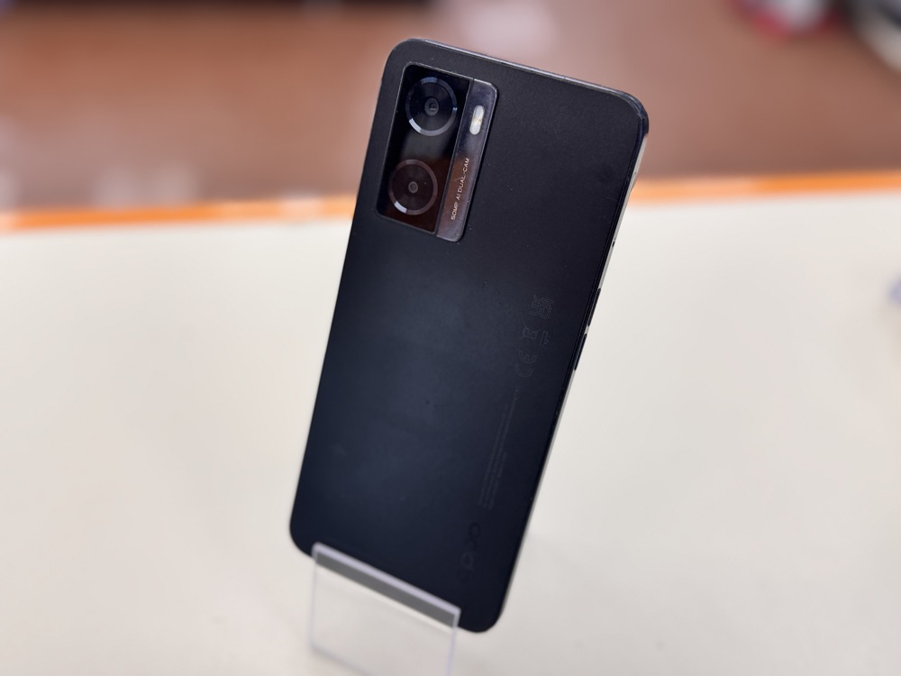 Смартфон Oppo A57S 4/64