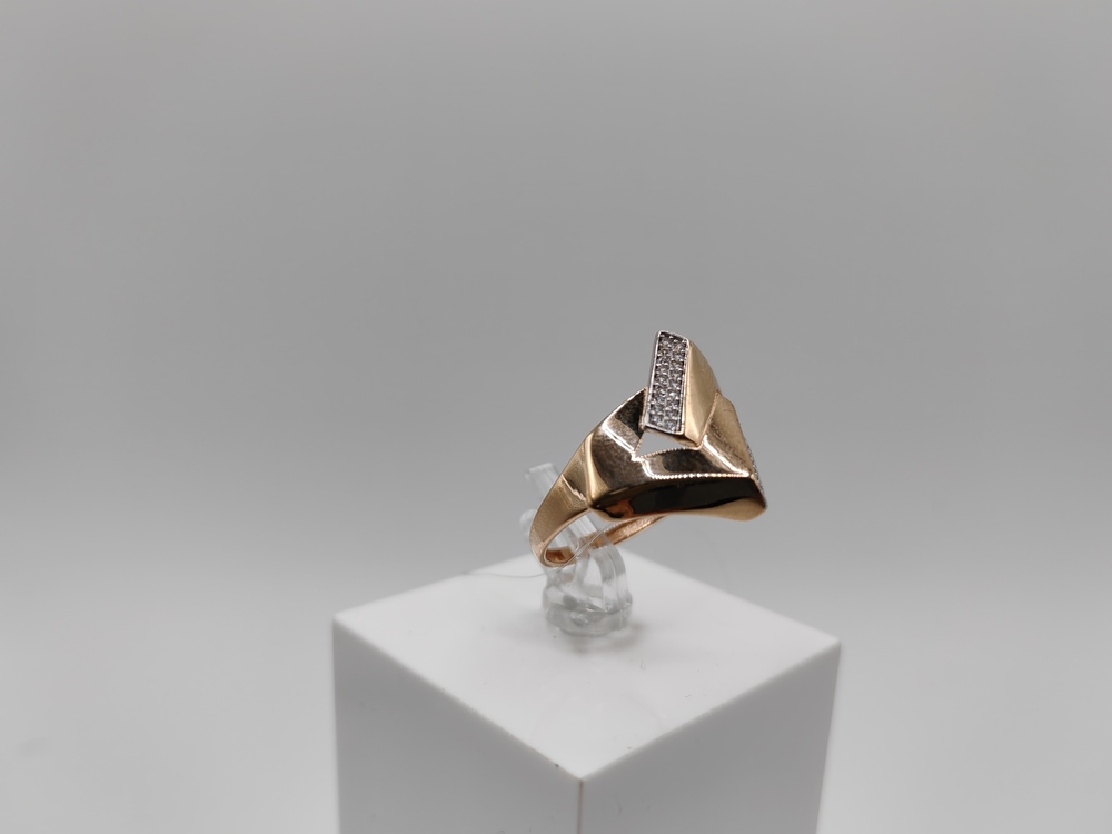 КОЛЬЦО С КАМНЯМИ (Au 585)