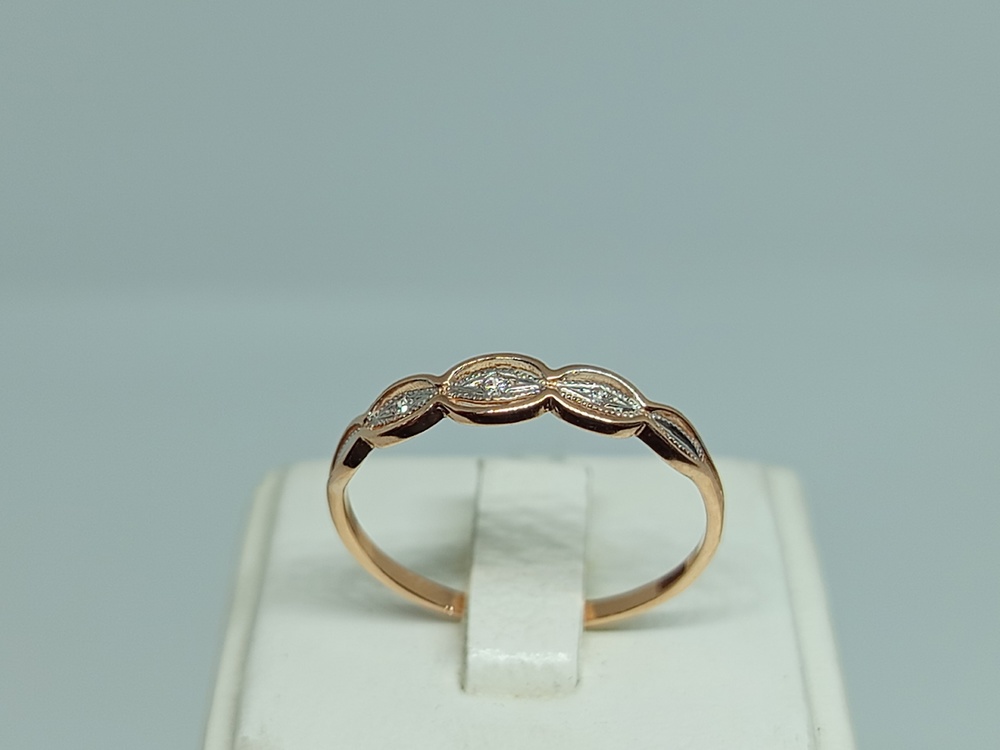 КОЛЬЦО С КАМНЯМИ (Au 585)