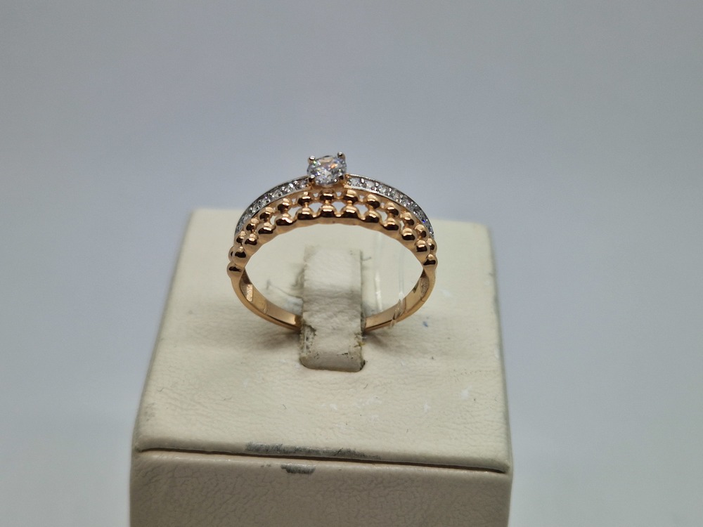 КОЛЬЦО С КАМНЯМИ (Au 585)