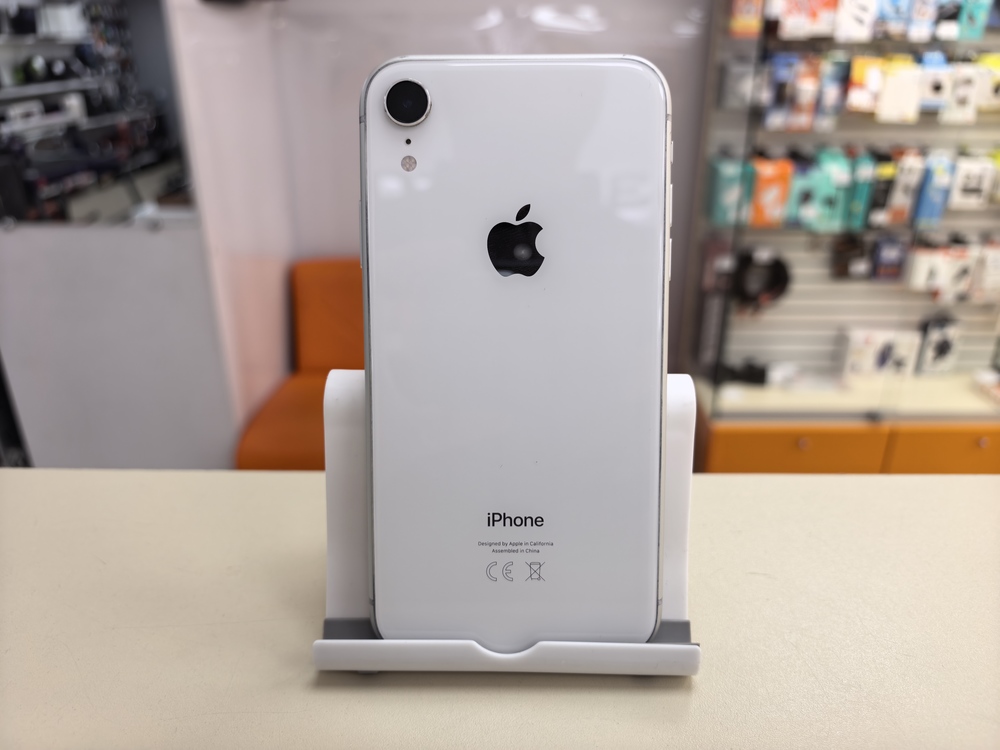 Смартфон Apple iPhone Xr 64Gb