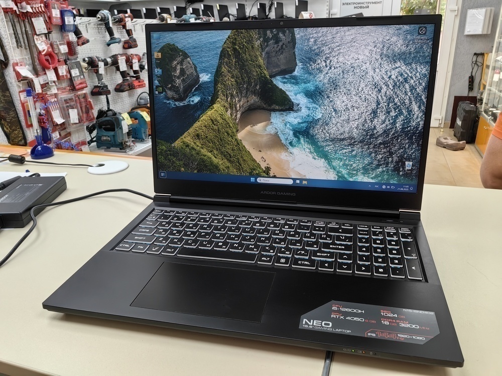 Ноутбук ARDOR Gaming; Core I5-12600H, GeForce RTX 4050, 16 Гб, 1 Tb, Нет