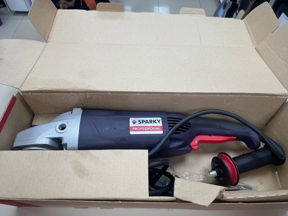 Угловая шлифмашина Sparky MA 2400