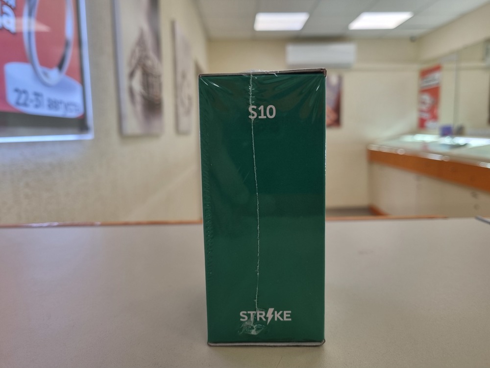 Мобильный телефон Strike S10