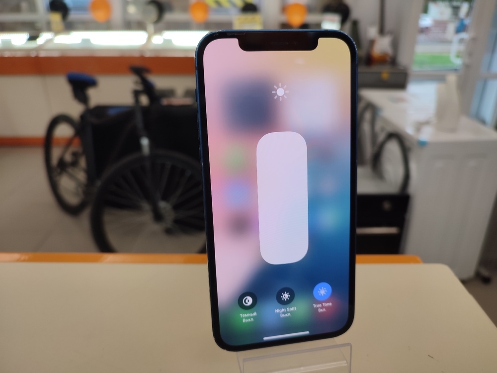 Смартфон Apple iPhone 12 64Gb