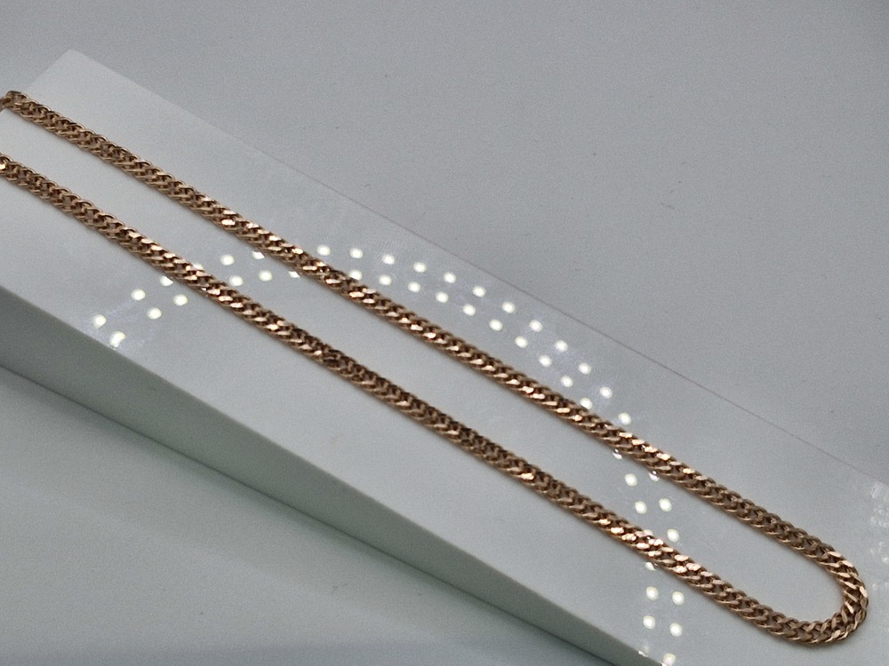 ЦЕПЬ ПУСТОТЕЛАЯ Ромб двойной (Au 585)