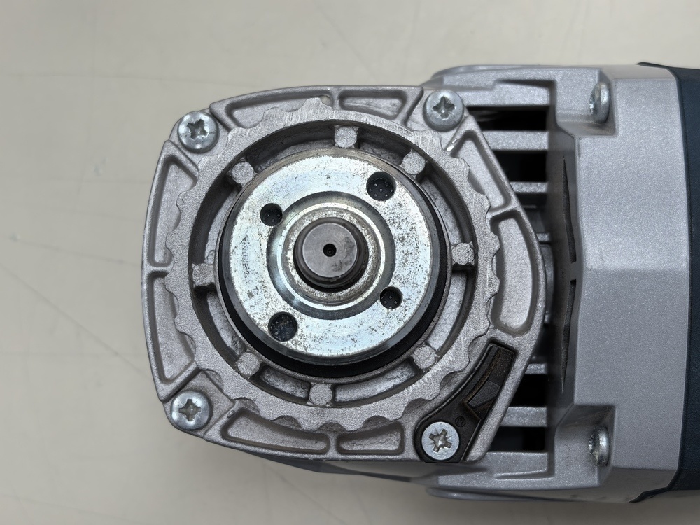 Угловая шлифмашина Bosch GWS 2200