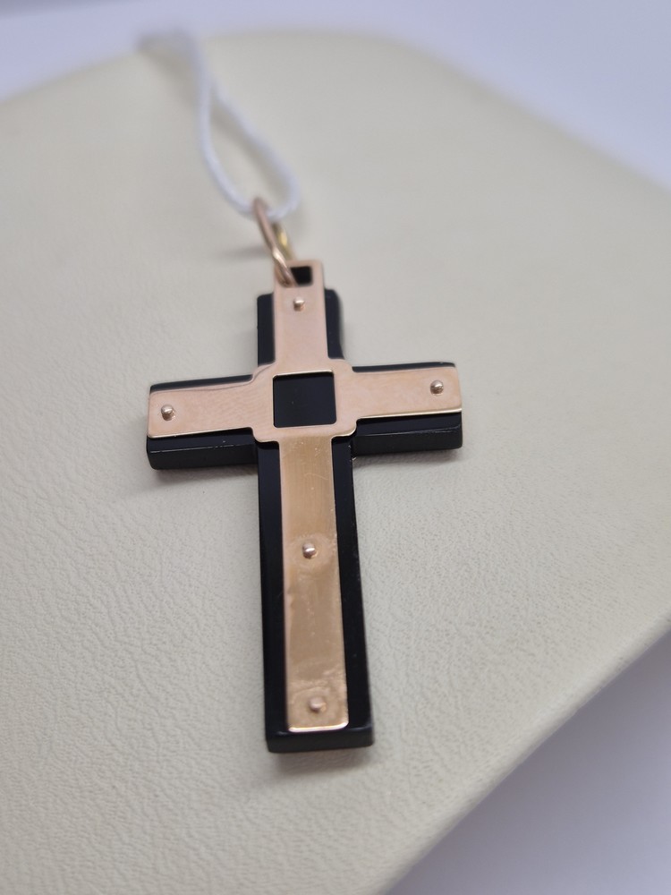 ПОДККИ585 ПОДВЕСКА КРЕСТ С КАМНЕМ (Au 585)