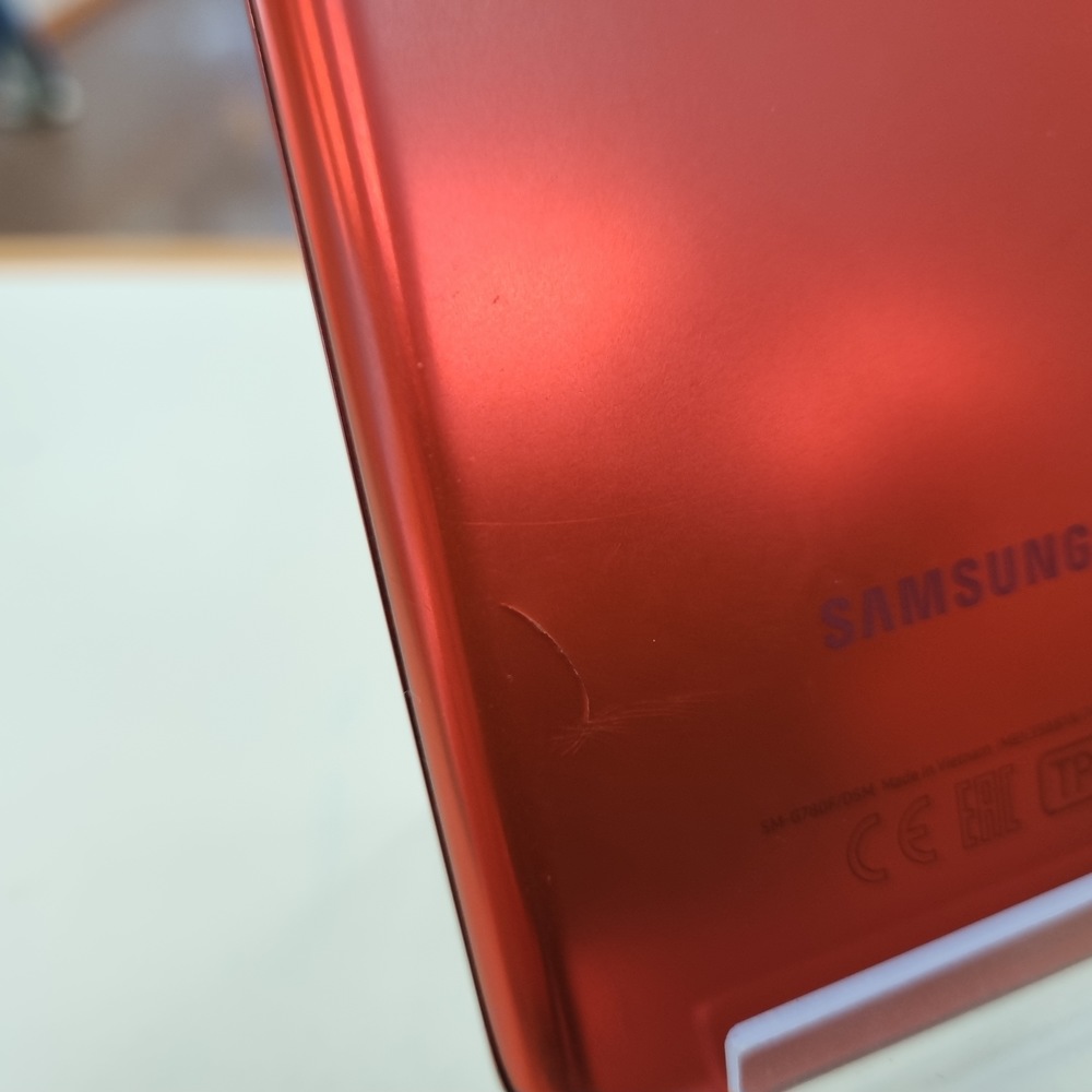 Смартфон Samsung Galaxy S20 FE 6/128