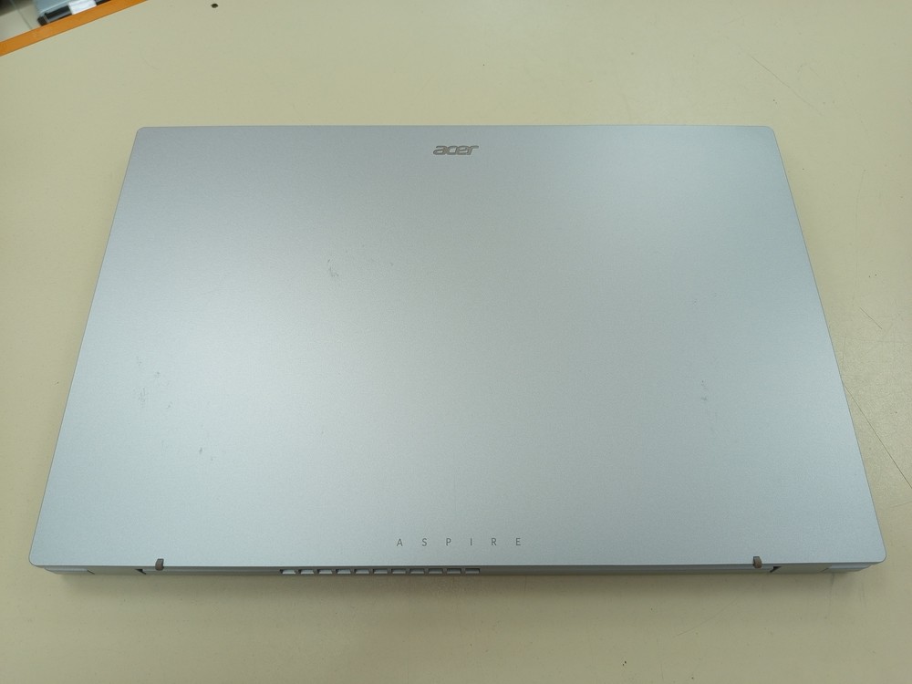 Ноутбук Acer; Ryzen 3 7320, AMD Radeon (TM) Graphics, 8 Гб, 256 Гб, Нет