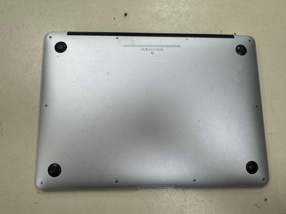Ноутбук Apple MacBook Air 13 дюймов (2015) A1466