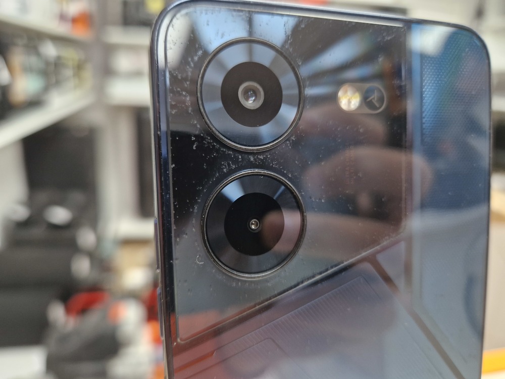 Смартфон Tecno Pova 5 8/256