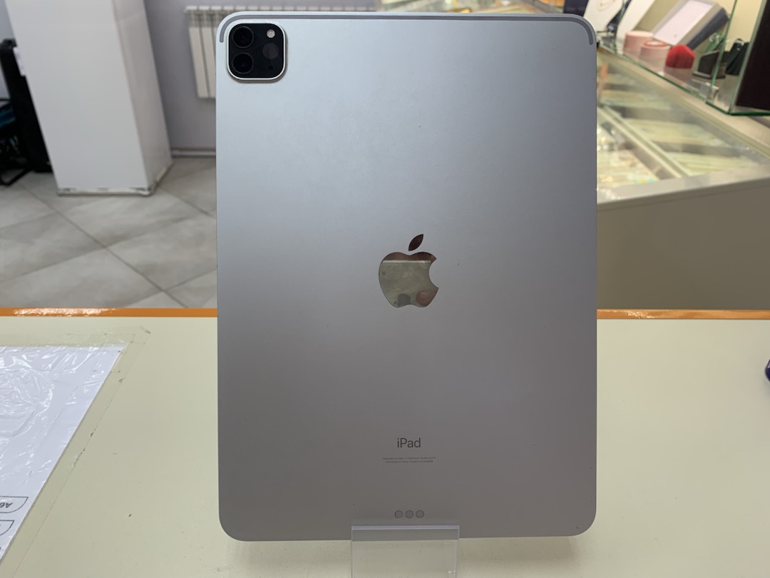 Планшет Apple IPad Pro 128 ГБ  2021 A2377 Wi Fi