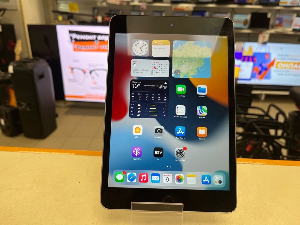 Планшет Apple iPad mini 4 64 ГБ A1550 (Wi-Fi + Cellular)
