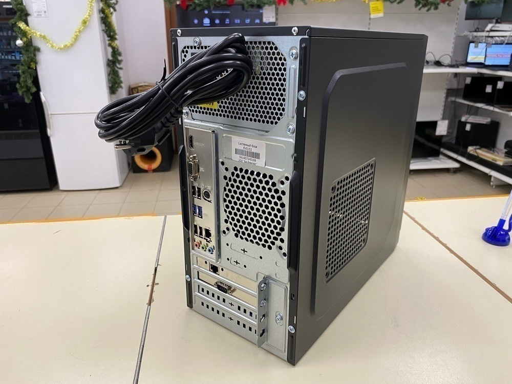 Системный блок Noname No Model; Core I3-12100F, Intel UHD Graphics 730, 16 Гб, 240 Гб, Нет