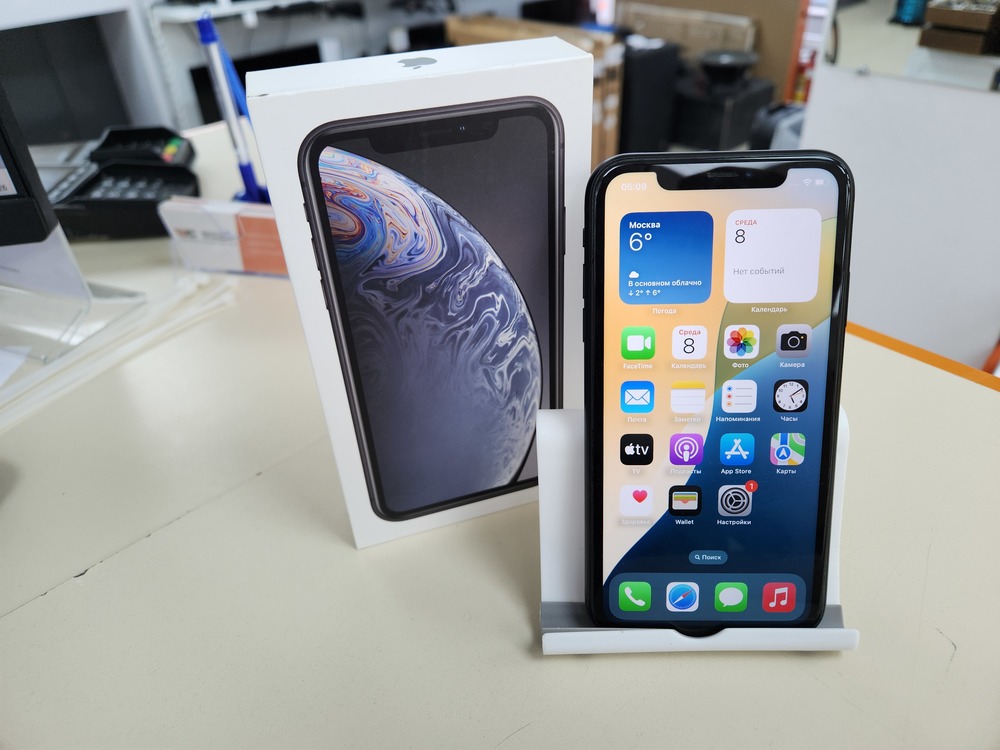 Смартфон Apple iPhone Xr 64Gb