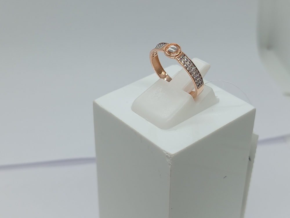 КОЛЬЦО С КАМНЯМИ (Au 585)