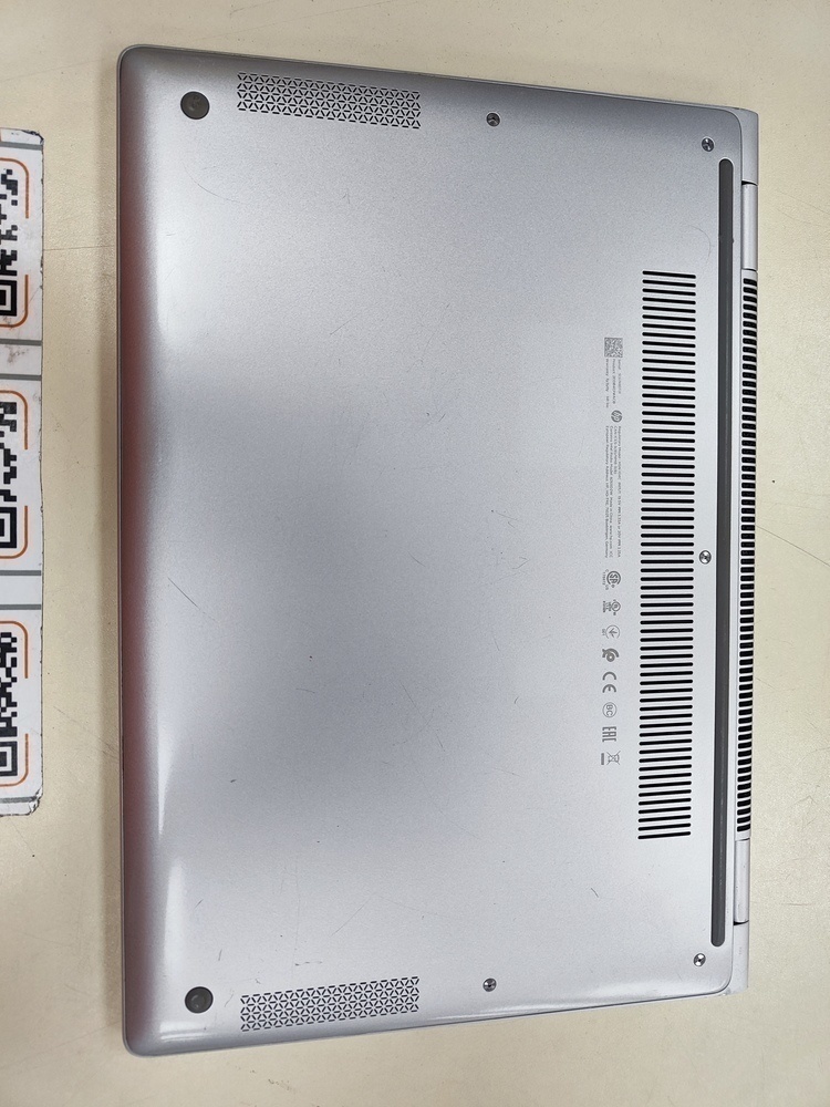 Ноутбук HP hsn-104c; Core i5-7300U, Intel UHD Graphics, 8 Гб, 256 Гб, Нет