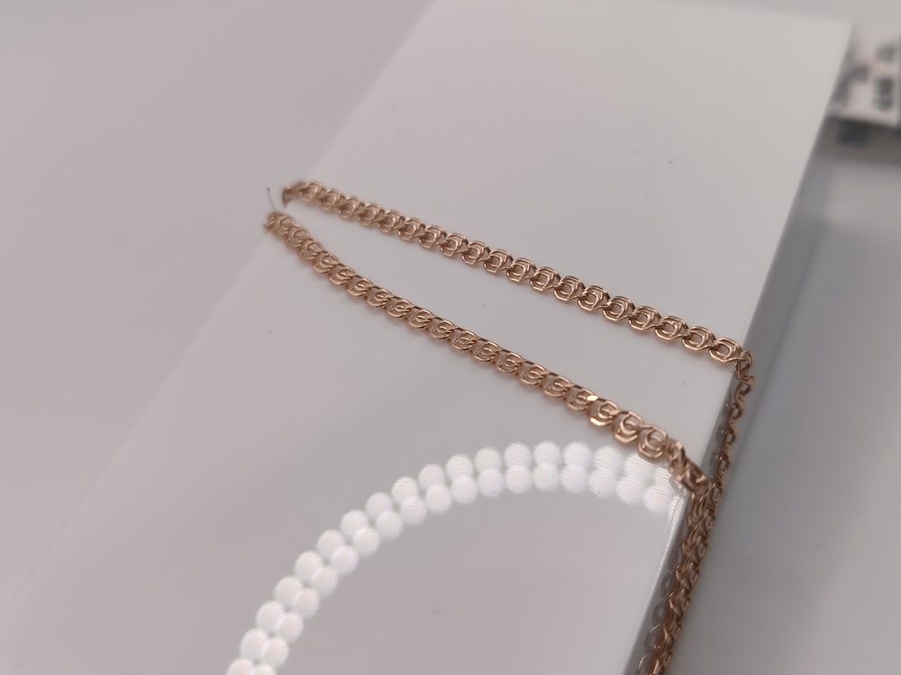 ЦЕПЬ ПУСТОТЕЛАЯ Лав (Au 585)