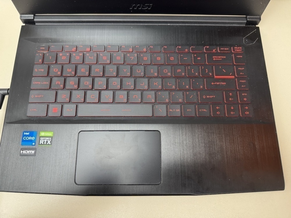 Ноутбук MSI;  Core I5-11400H, GeForce RTX 3050, 16 Гб, 512 GB, Нет