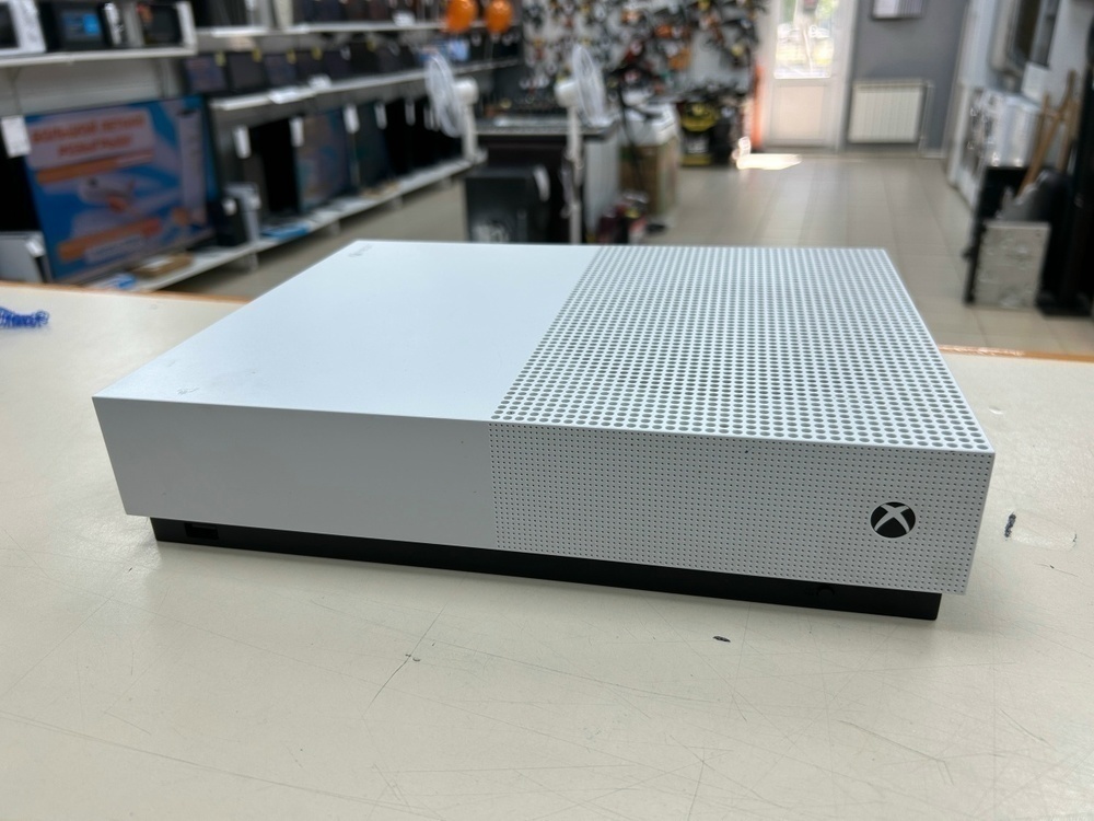 Игровая приставка Xbox One S Digital Edition 1TB