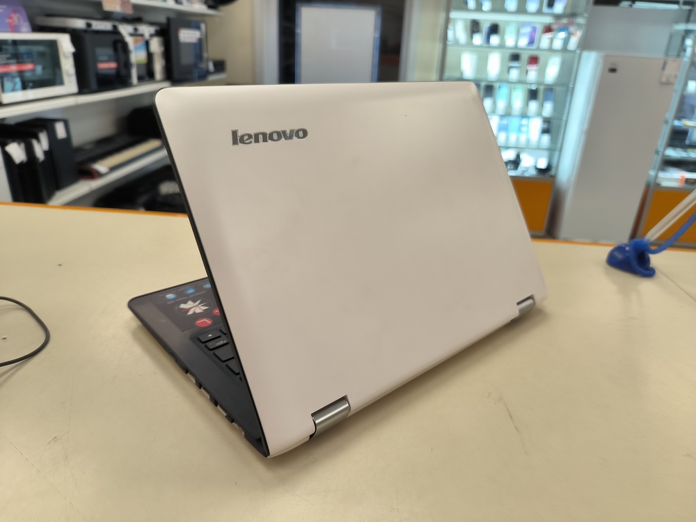 Ноутбук Lenovo; Celeron N3060, HD Graphics, 2 Гб, Нет, 400 Гб