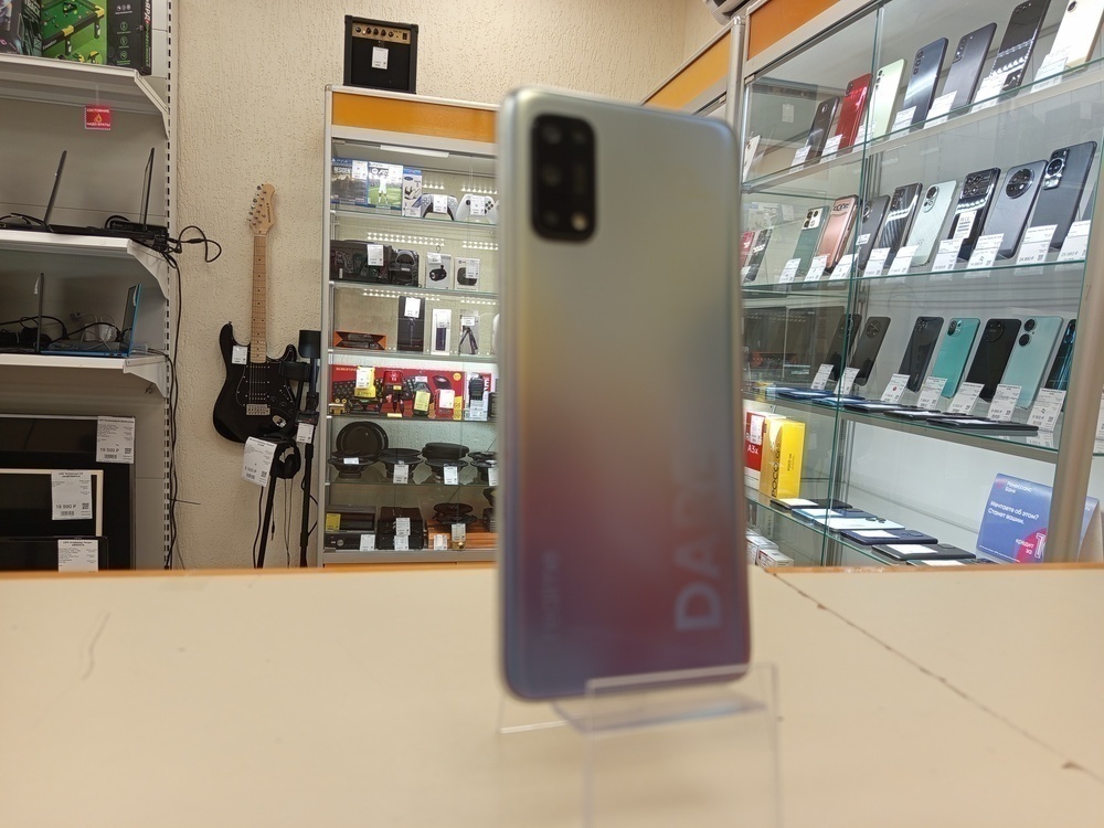 Смартфон Realme Q2 Pro 5G 6/128