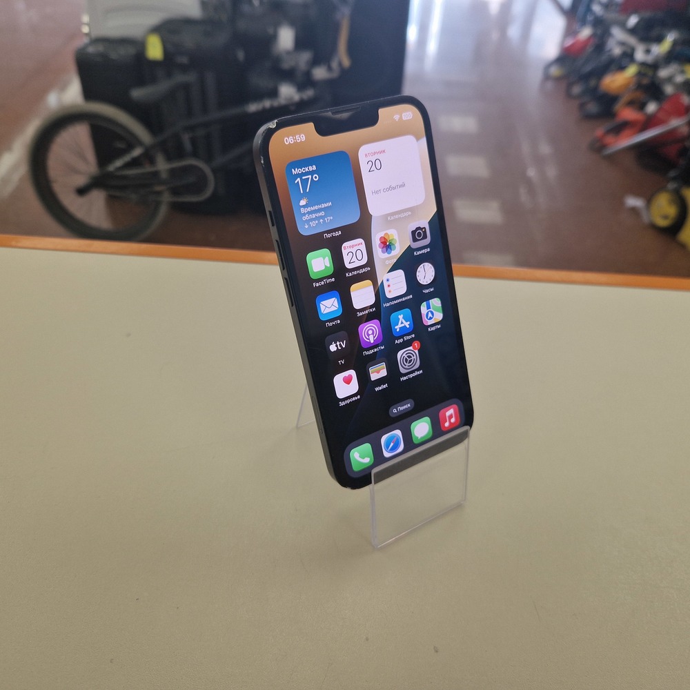 Смартфон Apple iPhone 13 128Gb