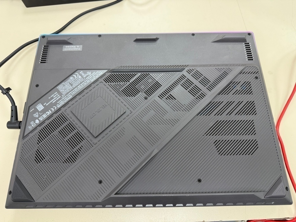 Ноутбук ASUS G614PR; Ryzen 9 8940HX, Geforce RTX 5070 TI, 16 Гб, 1 Tb, Нет