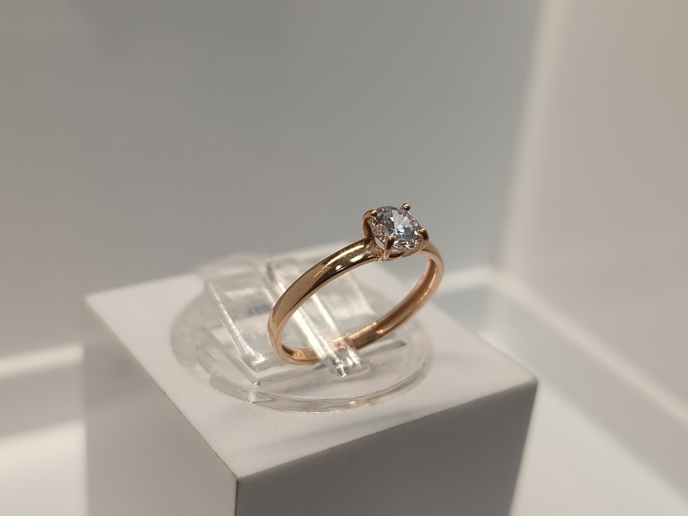 КОЛКМ585 КОЛЬЦО С КАМНЕМ (Au 585)