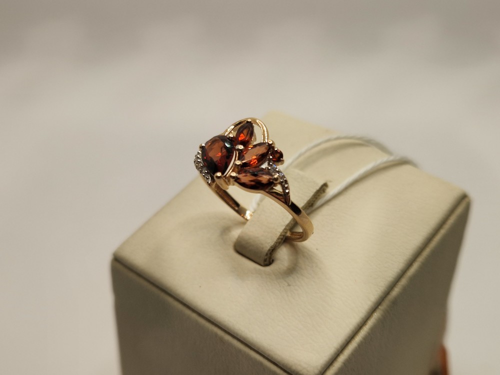 КОЛКМИ585 КОЛЬЦО С КАМНЯМИ (Au 585)