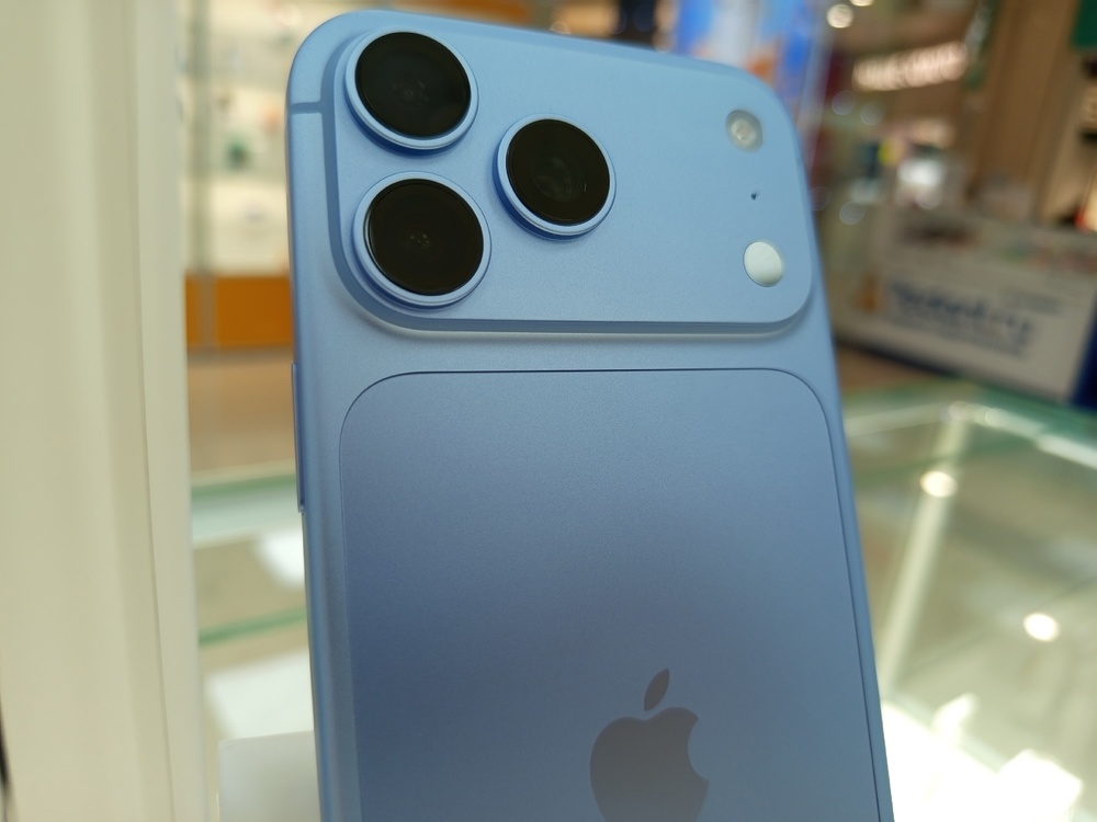 Смартфон Apple Iphone 18 Pro Max 256Gb eSim