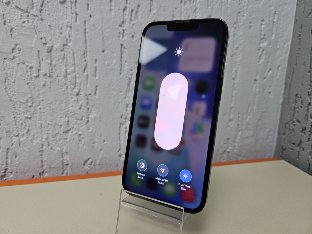 Смартфон Apple iPhone 13 128Gb