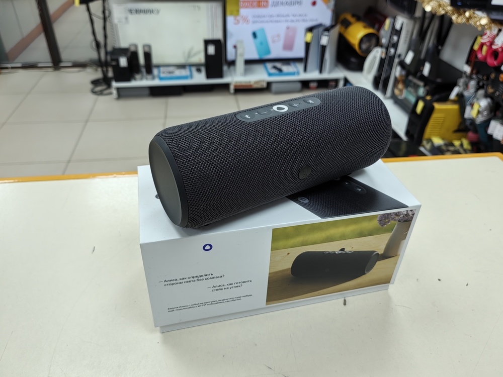 Умная колонка  Яндекс Станция Стрит