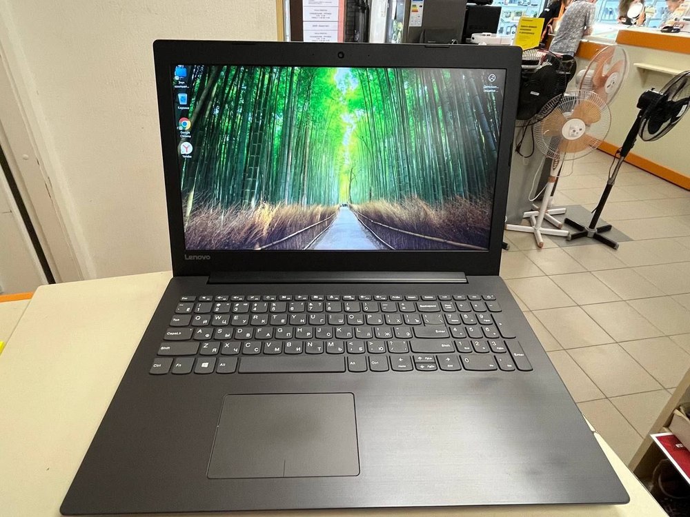 Ноутбук Lenovo; Core i3-6006U, Intel HD Graphics 520, 8 Гб, Нет, 500 Гб