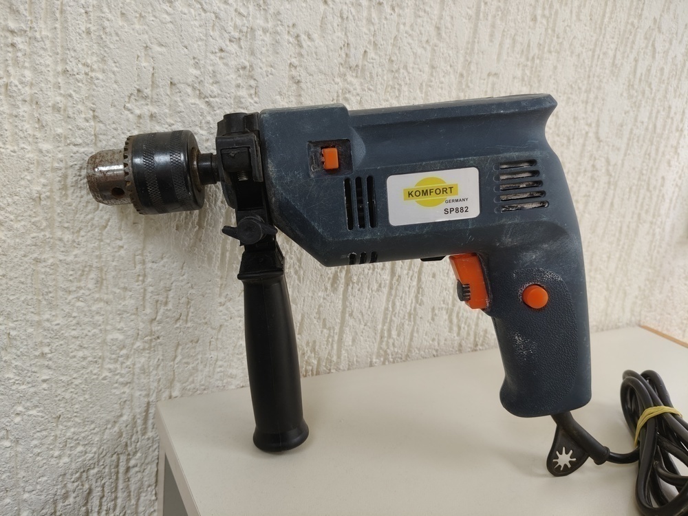 Дрель Komfort SP883