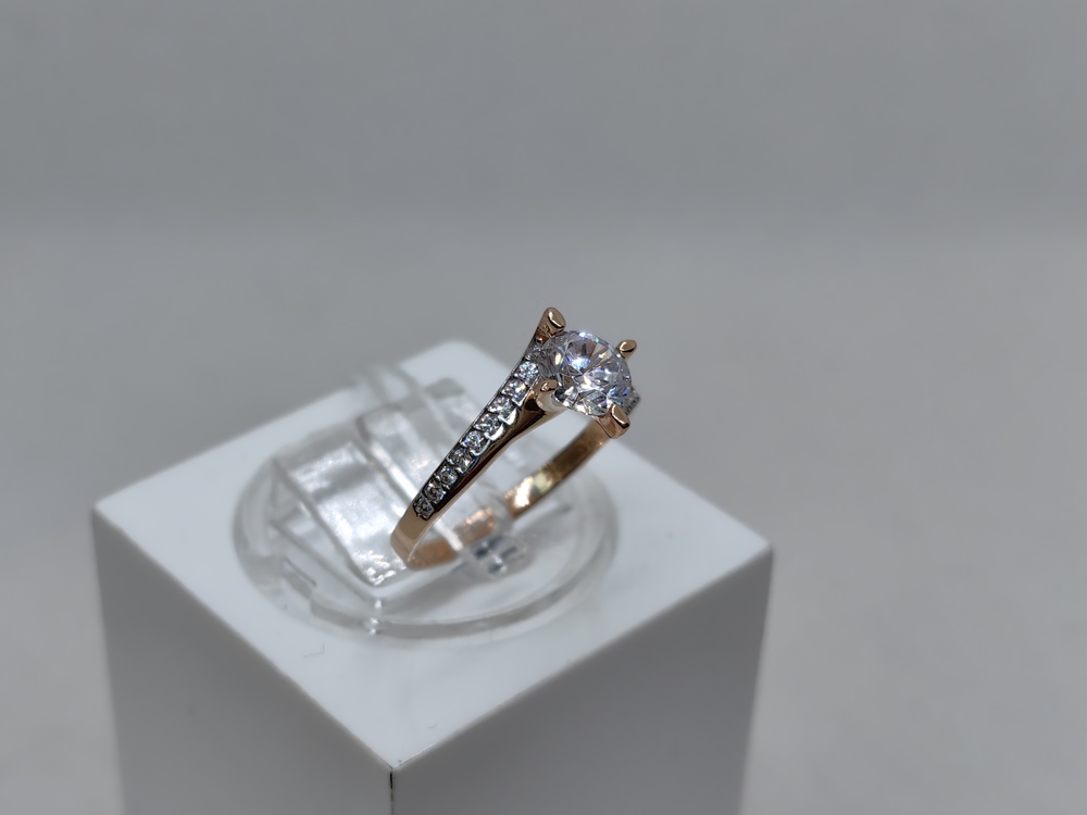 КОЛКМИ585 КОЛЬЦО С КАМНЯМИ (Au 585)