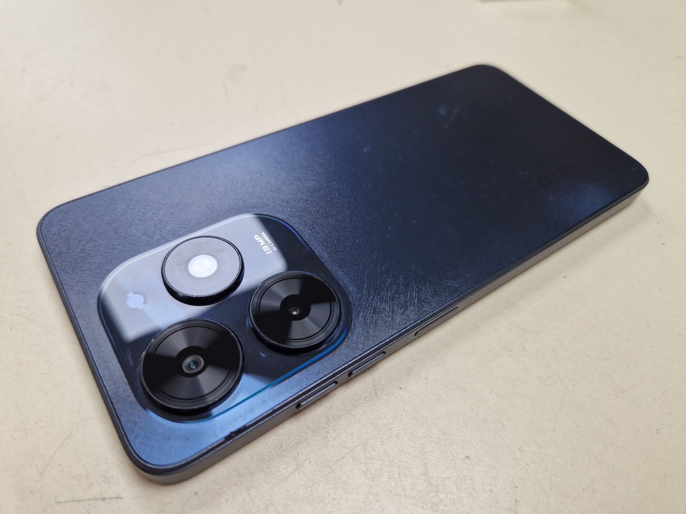 Смартфон Tecno Spark Go 2024 4/64