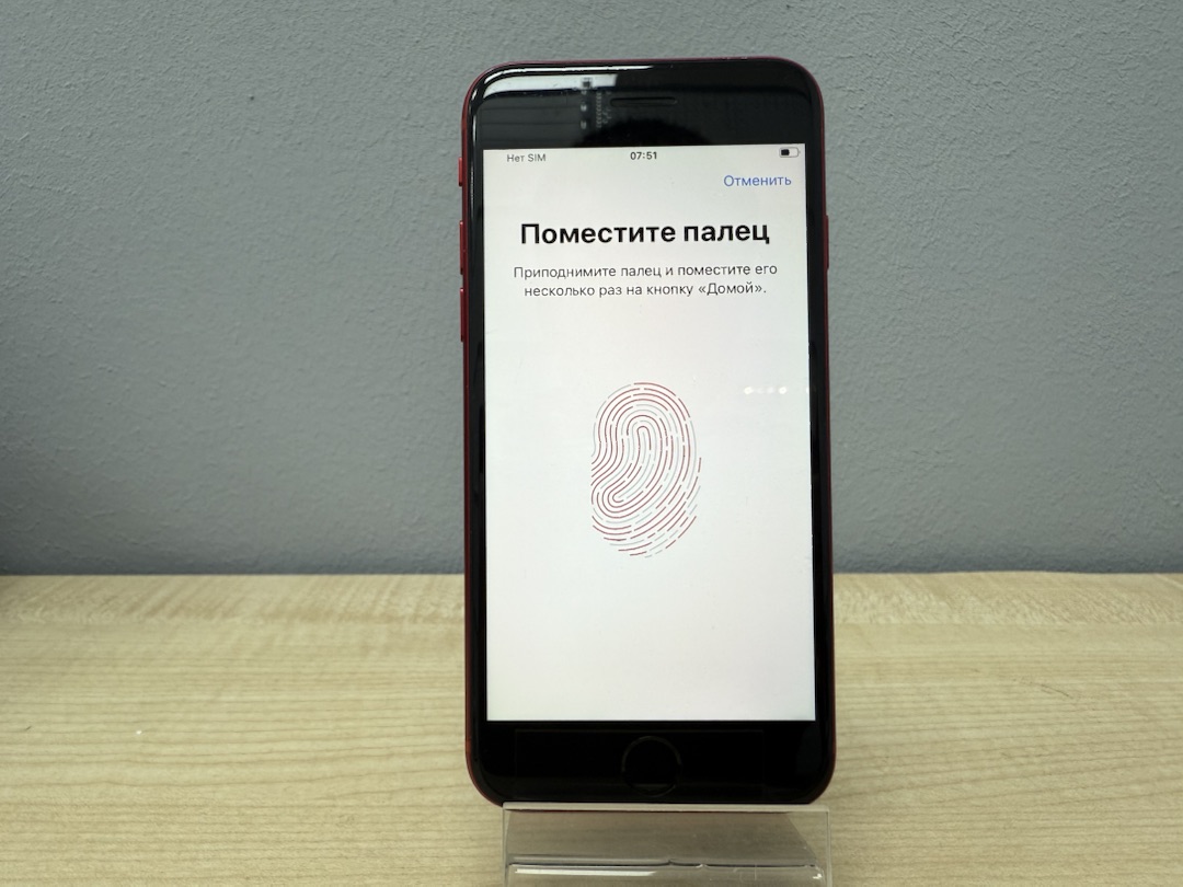 Смартфон Apple iPhone SE 2020 64Gb