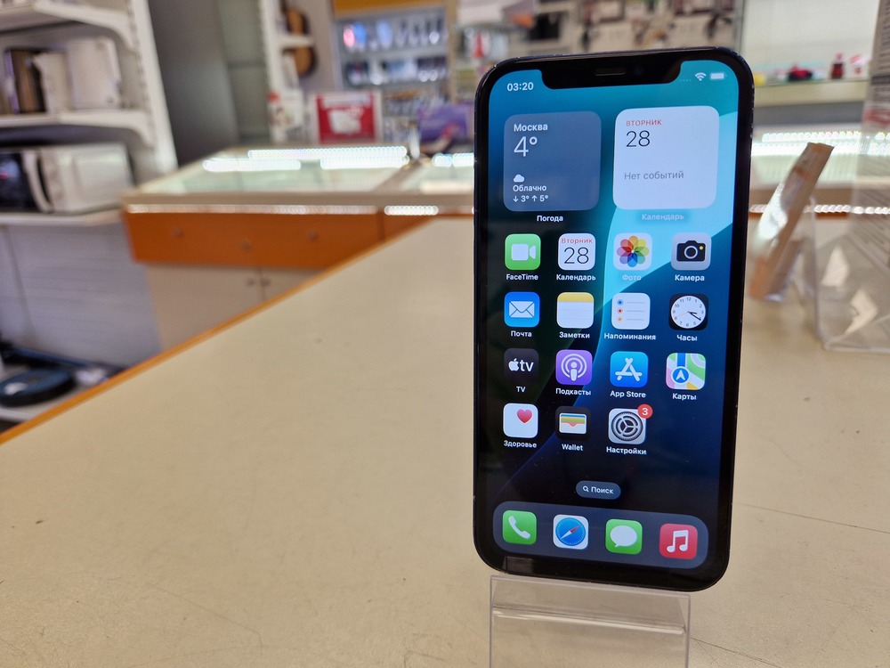 Смартфон Apple iPhone 12 128Gb