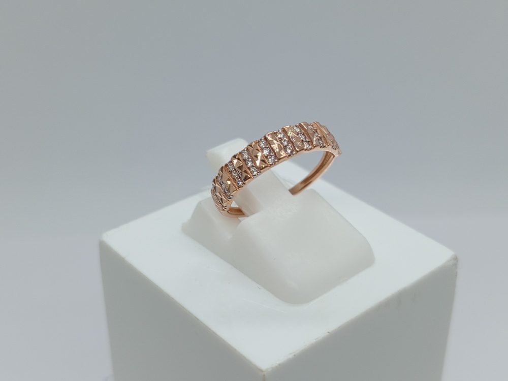 КОЛЬЦО С КАМНЯМИ (Au 585)