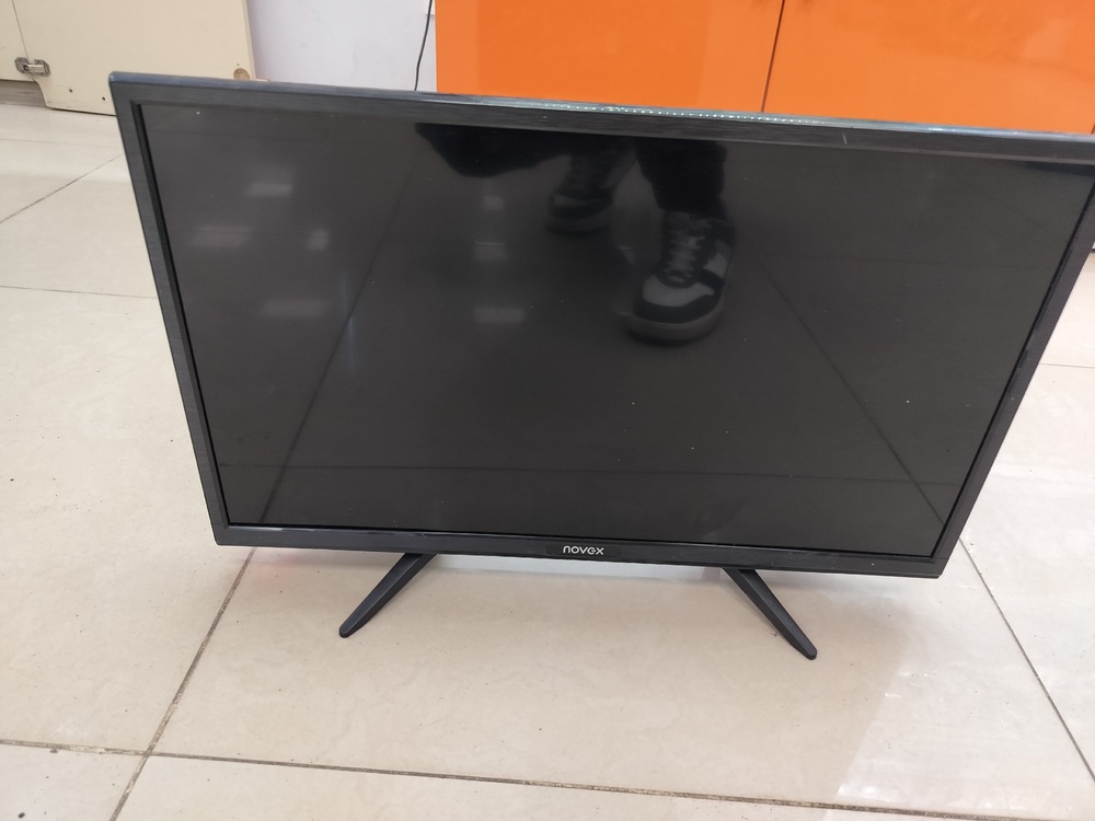 LED Телевизор Novex NWX-24H121WSY