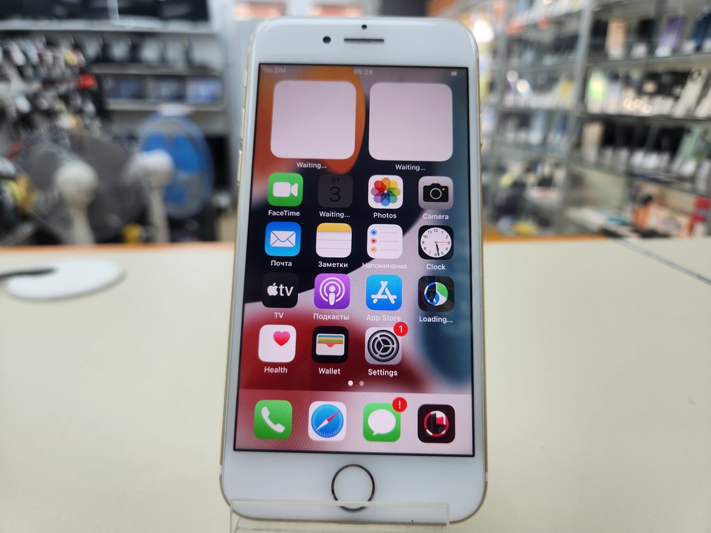 Смартфон Apple iPhone 7 128Gb