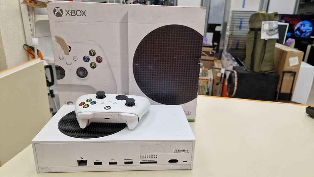 Игровая приставка Xbox Series S 512Gb SSD