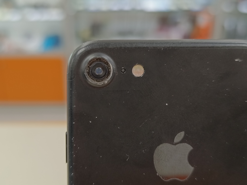 Смартфон Apple iPhone 7 32Gb