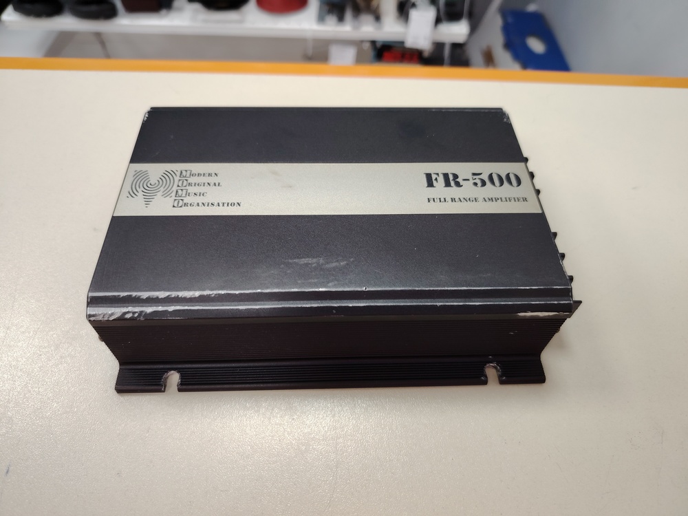 Усилитель моноблок Momo FR-500