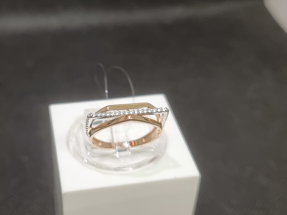 КОЛЬЦО С КАМНЯМИ (Au 585)