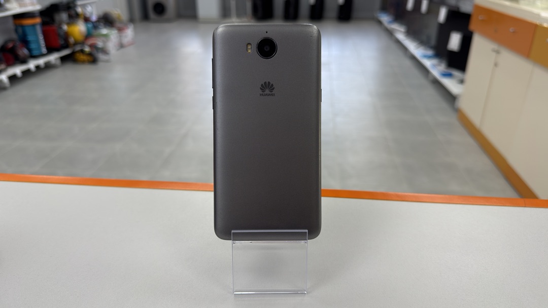 Смартфон Huawei Y5 (2017) 2/16